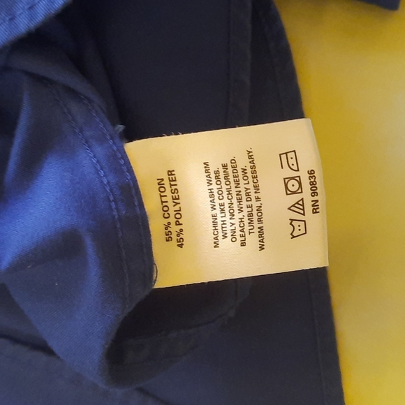 Women's button up quarter sleeve medium - Picture 3 of 4